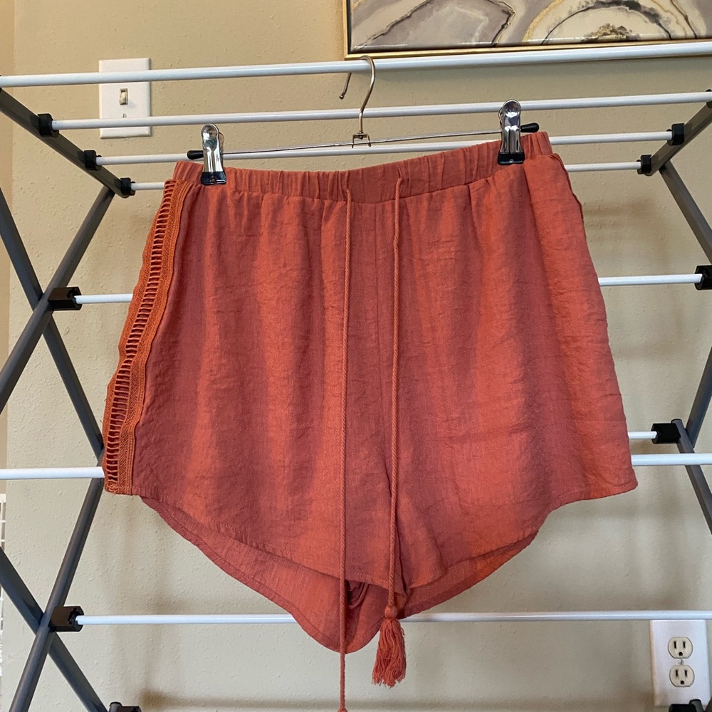 Flowy shorts